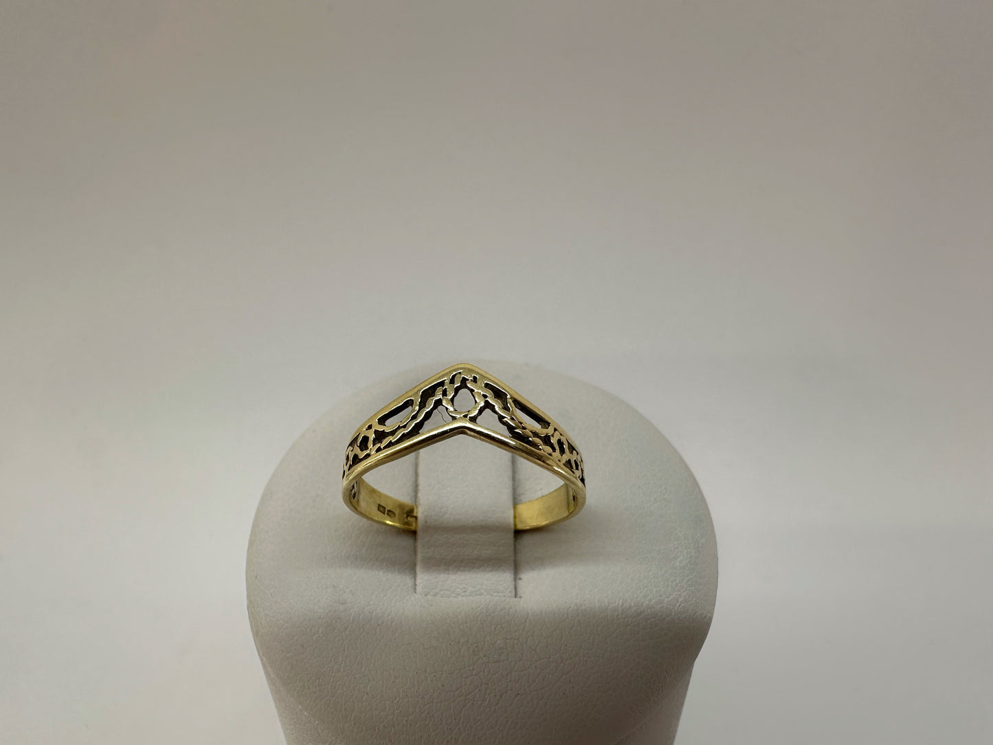 14K GOLD RING 1.50g