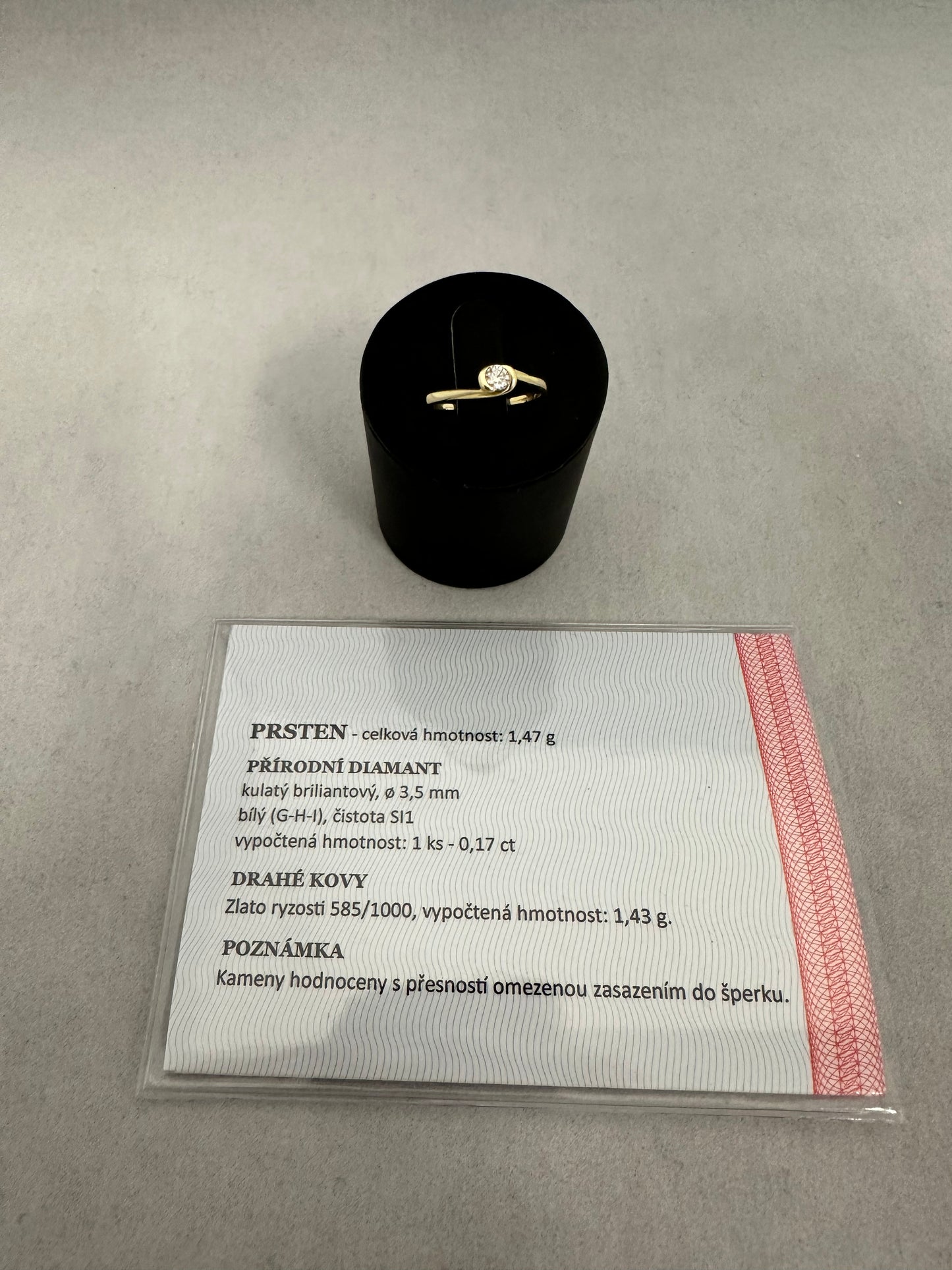 14K ZLATÝ DIAMANTOVÝ PRSTEN 0,17ct, 1,47g